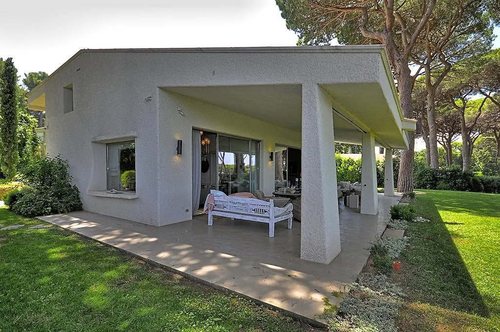 Villa Teodora カスティリオーネ・デッラ・ペスカーイア イタリア
